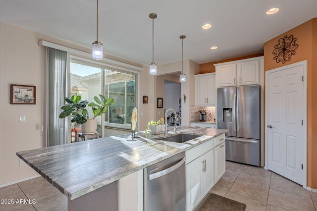 5821 W CINDER BROOK Way, Florence, AZ 85132