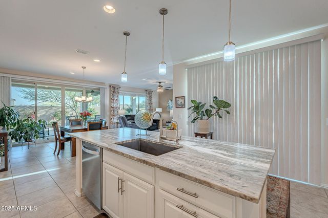 5821 W CINDER BROOK Way, Florence, AZ 85132