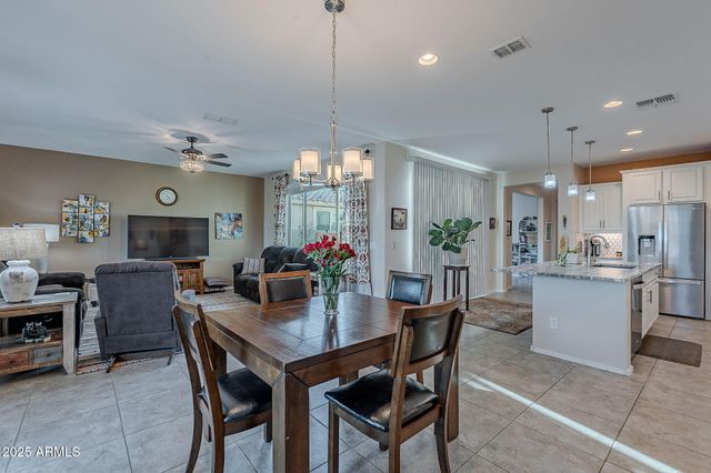 5821 W CINDER BROOK Way, Florence, AZ 85132