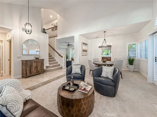 549 Myrtle Court, Oak Park, CA 91377