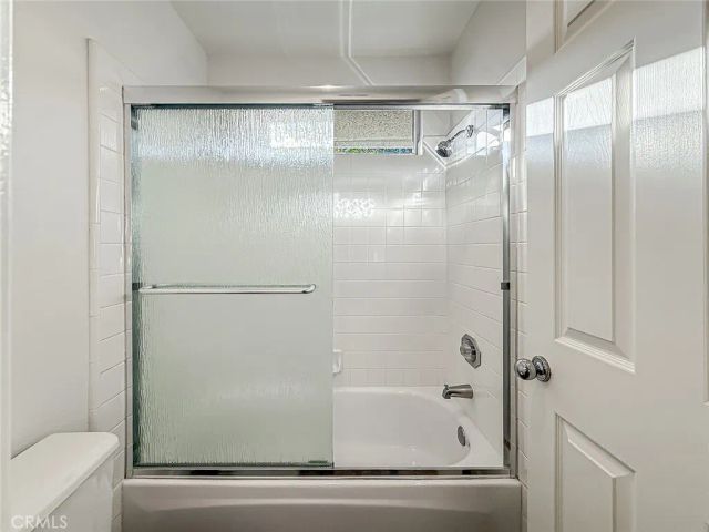 549 Myrtle Court, Oak Park, CA 91377