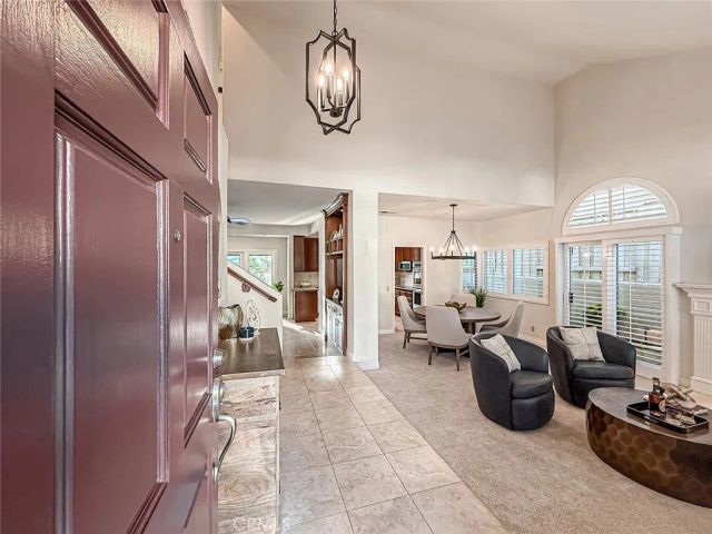 549 Myrtle Court, Oak Park, CA 91377