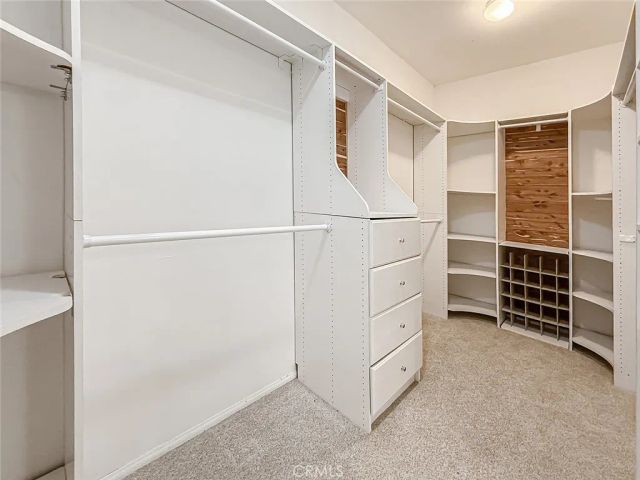 549 Myrtle Court, Oak Park, CA 91377
