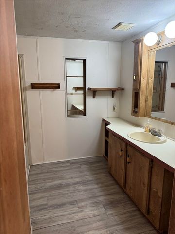 561 Harbor Drive, Bullhead City, AZ 86442