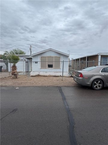 561 Harbor Drive, Bullhead City, AZ 86442