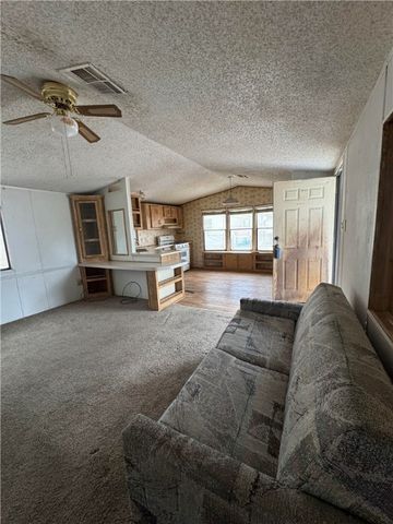 561 Harbor Drive, Bullhead City, AZ 86442