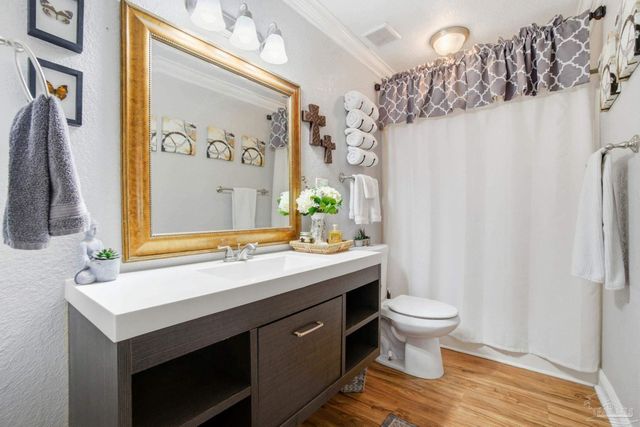 3214 Fridinger Dr, Pensacola, FL 32526