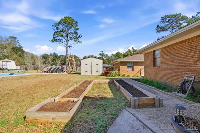 3214 Fridinger Dr, Pensacola, FL 32526