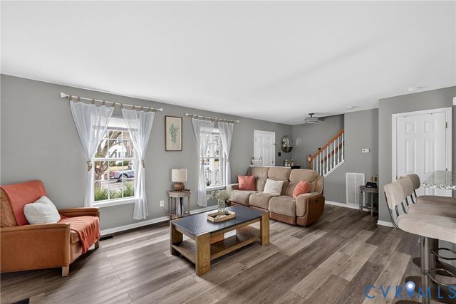 9732 Willow Glen Ln, Henrico, VA 23228