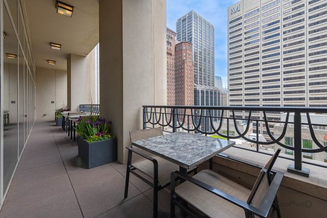 118 E Erie Street 18D, Chicago, IL 60611