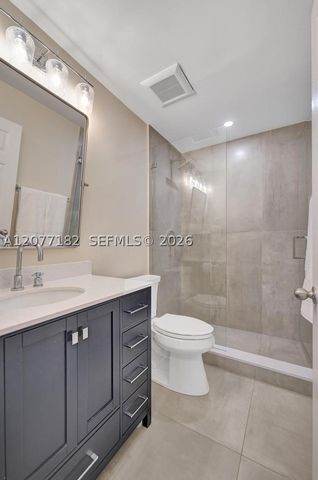 13993 N Cypress Cove Cir, Davie, FL 33325