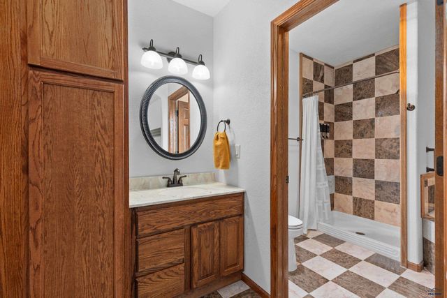 6401 MOUNTAIN MEADOW RD, Black Hawk, SD 57718