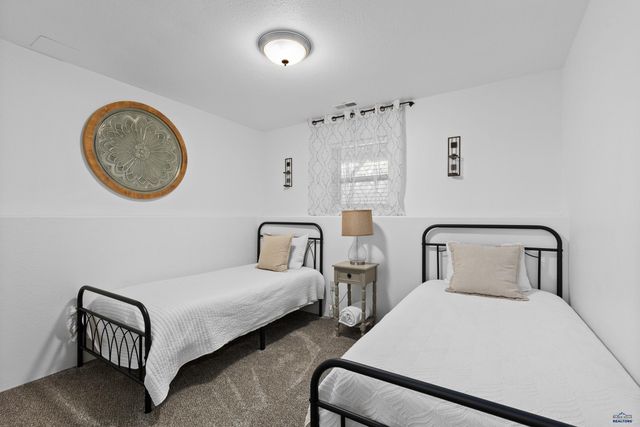 6401 MOUNTAIN MEADOW RD, Black Hawk, SD 57718