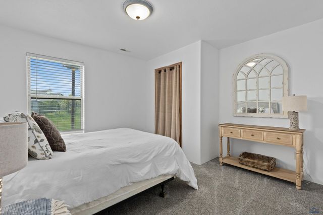 6401 MOUNTAIN MEADOW RD, Black Hawk, SD 57718