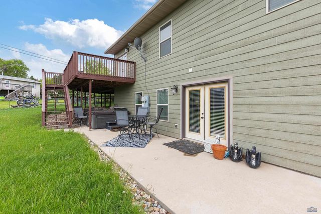 6401 MOUNTAIN MEADOW RD, Black Hawk, SD 57718