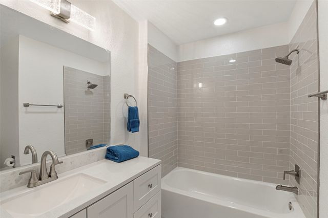 1 Victorian Circle, Allen, TX 75002