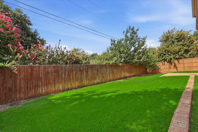217 Patricia Lane, Highland Village, TX 75077