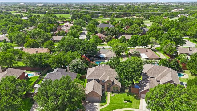 217 Patricia Lane, Highland Village, TX 75077