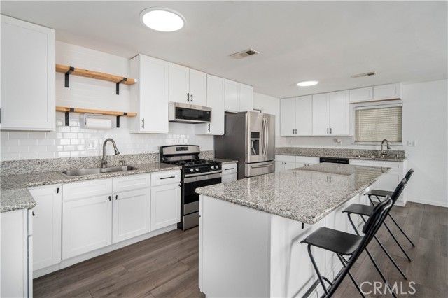 7881 Fernwood, California City, CA 93505