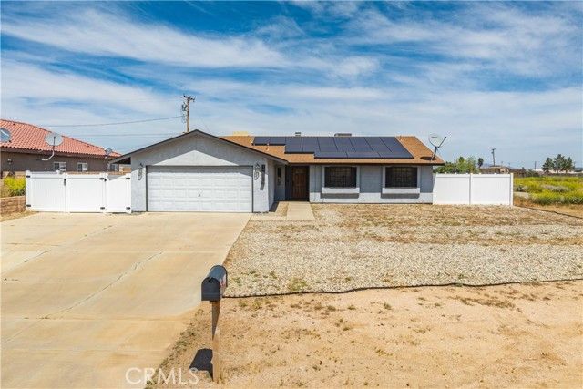 7881 Fernwood, California City, CA 93505