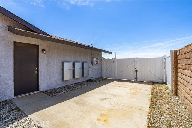 7881 Fernwood, California City, CA 93505