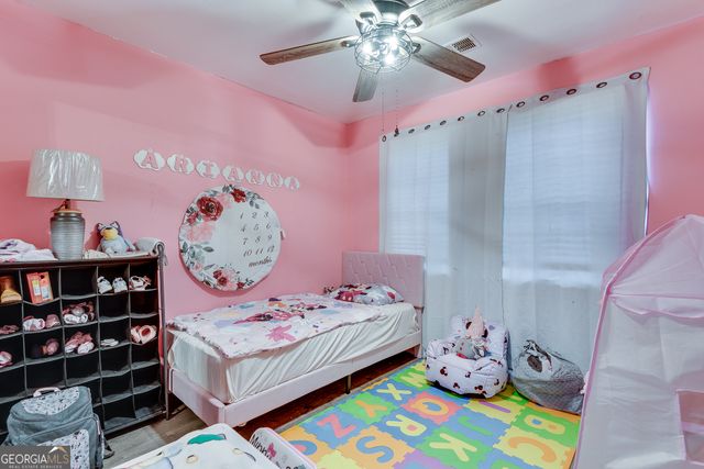 824 Boston Common, Atlanta, GA 30349