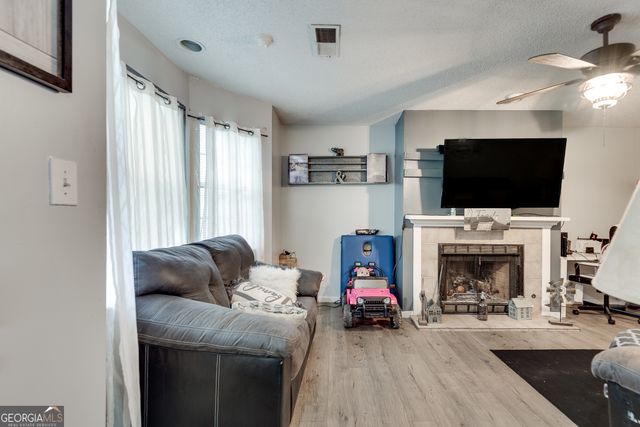 824 Boston Common, Atlanta, GA 30349