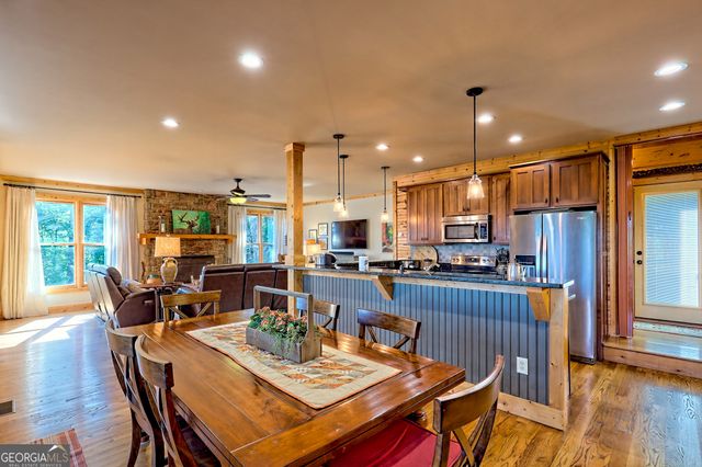 295 Tallulah View, Tallulah Falls, GA 30573