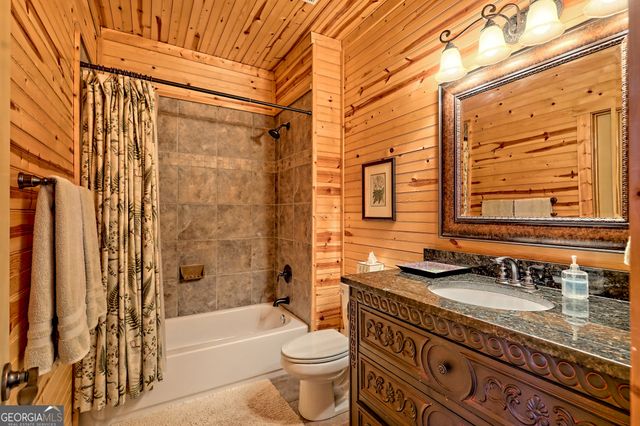 295 Tallulah View, Tallulah Falls, GA 30573