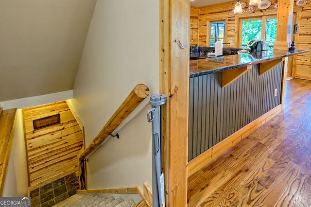 295 Tallulah View, Tallulah Falls, GA 30573
