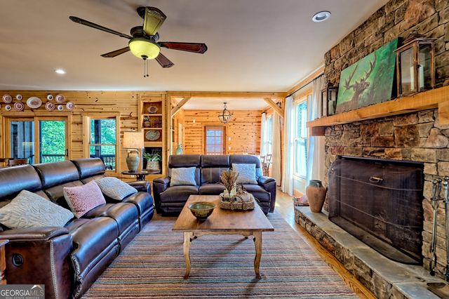 295 Tallulah View, Tallulah Falls, GA 30573