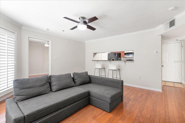 1000 W HORATIO STREET 215, Tampa, FL 33606