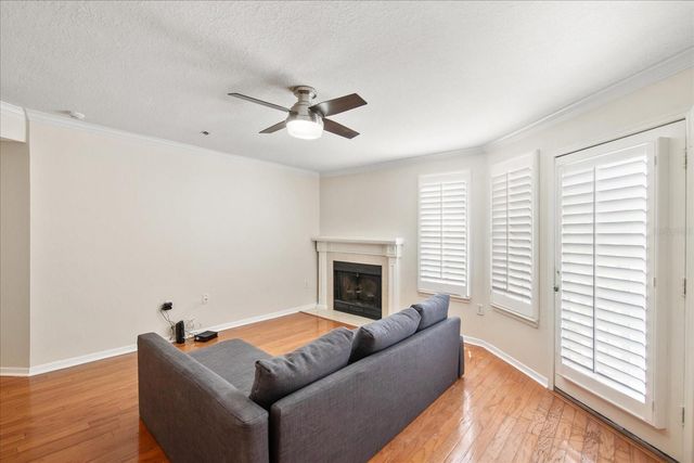 1000 W HORATIO STREET 215, Tampa, FL 33606
