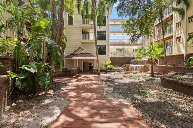 1000 W HORATIO STREET 215, Tampa, FL 33606