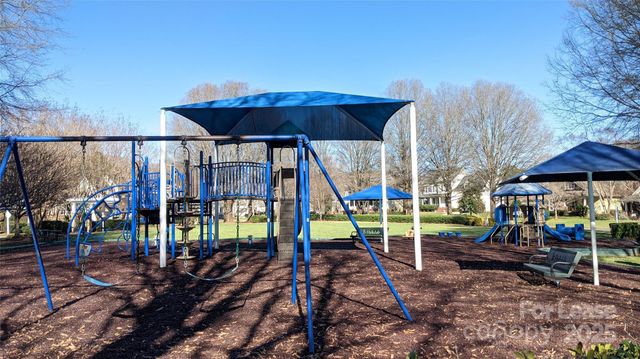 16007 Kelly Park Circle, Huntersville, NC 28078