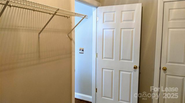 16007 Kelly Park Circle, Huntersville, NC 28078