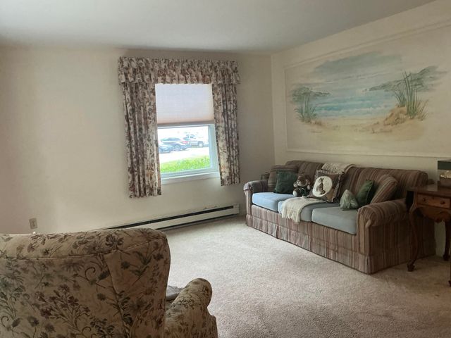 775 W Main Street APT 1, Hyannis, MA 02601