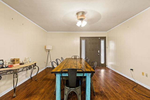 106 E Gladiola, White Oak, TX 75693