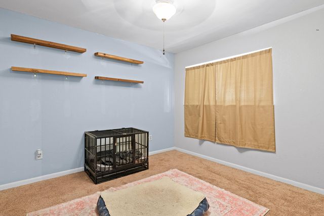 106 E Gladiola, White Oak, TX 75693