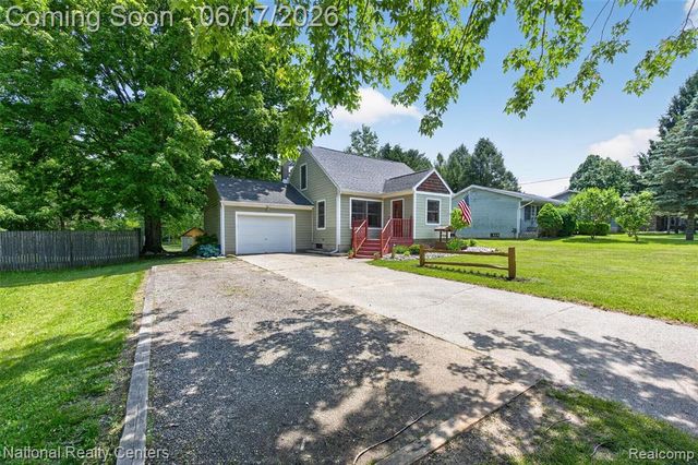502 N Main Street, Webberville, MI 48892