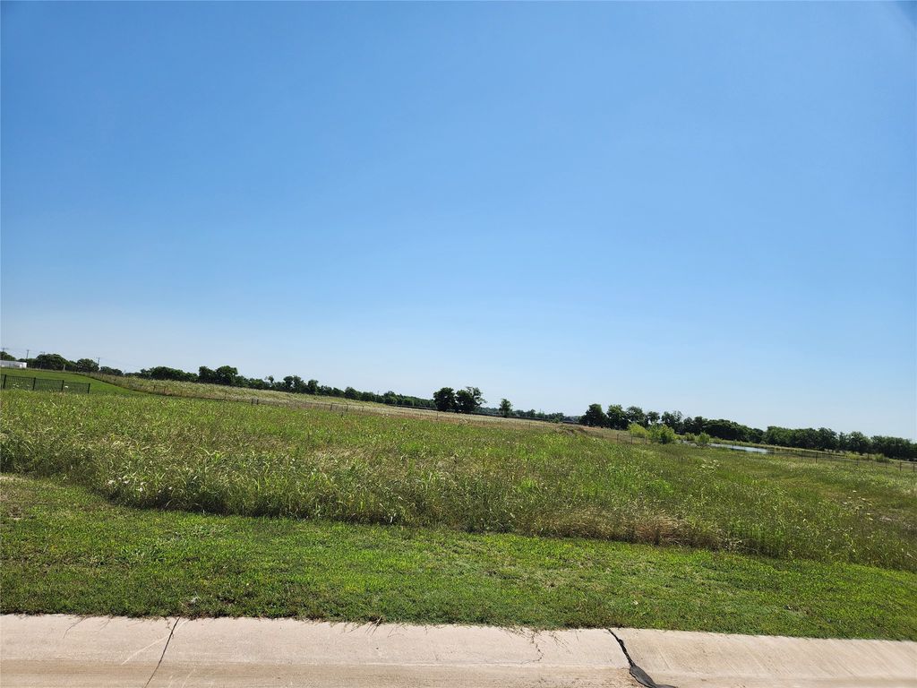 4777 Sarah Drive, Caddo Mills, TX 75135