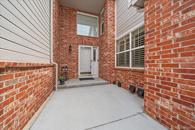 9497 Southern Hills Circle B, Lone Tree, CO 80124