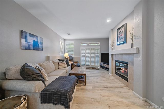 9497 Southern Hills Circle B, Lone Tree, CO 80124