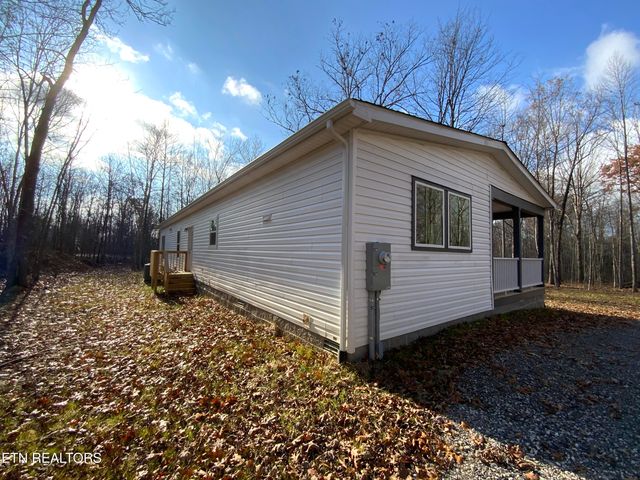 436 Pilot Mountain Rd, Lancing, TN 37770