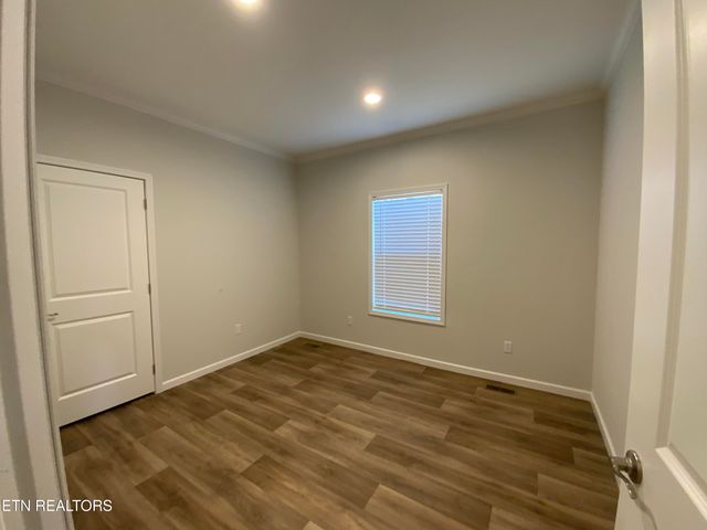 436 Pilot Mountain Rd, Lancing, TN 37770