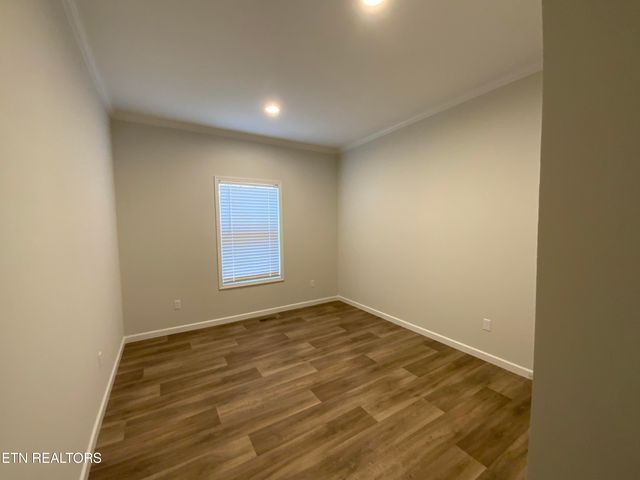 436 Pilot Mountain Rd, Lancing, TN 37770