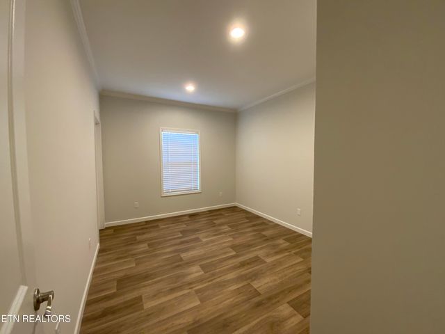 436 Pilot Mountain Rd, Lancing, TN 37770