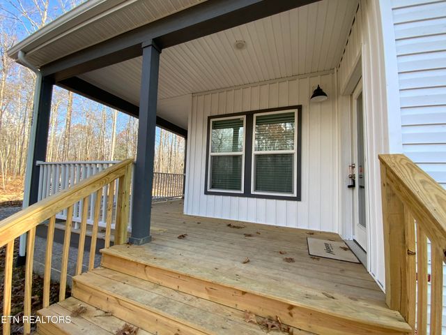 436 Pilot Mountain Rd, Lancing, TN 37770