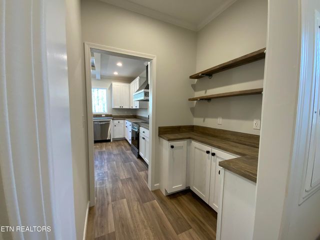 436 Pilot Mountain Rd, Lancing, TN 37770