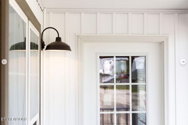 436 Pilot Mountain Rd, Lancing, TN 37770